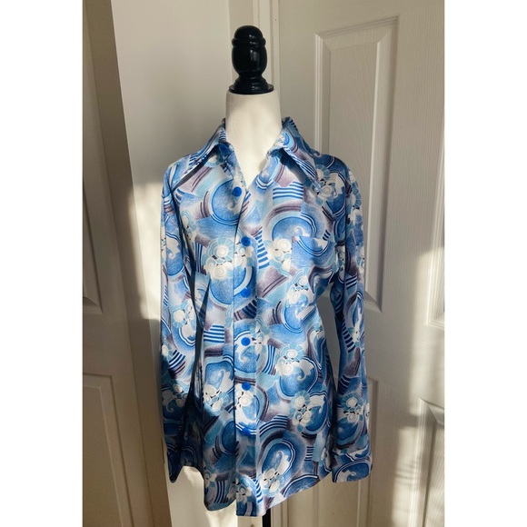 Early 70s Psychedelic Op Art Groovy Blue and Gray Polyester Button Up Shirt - Picture 6 of 7